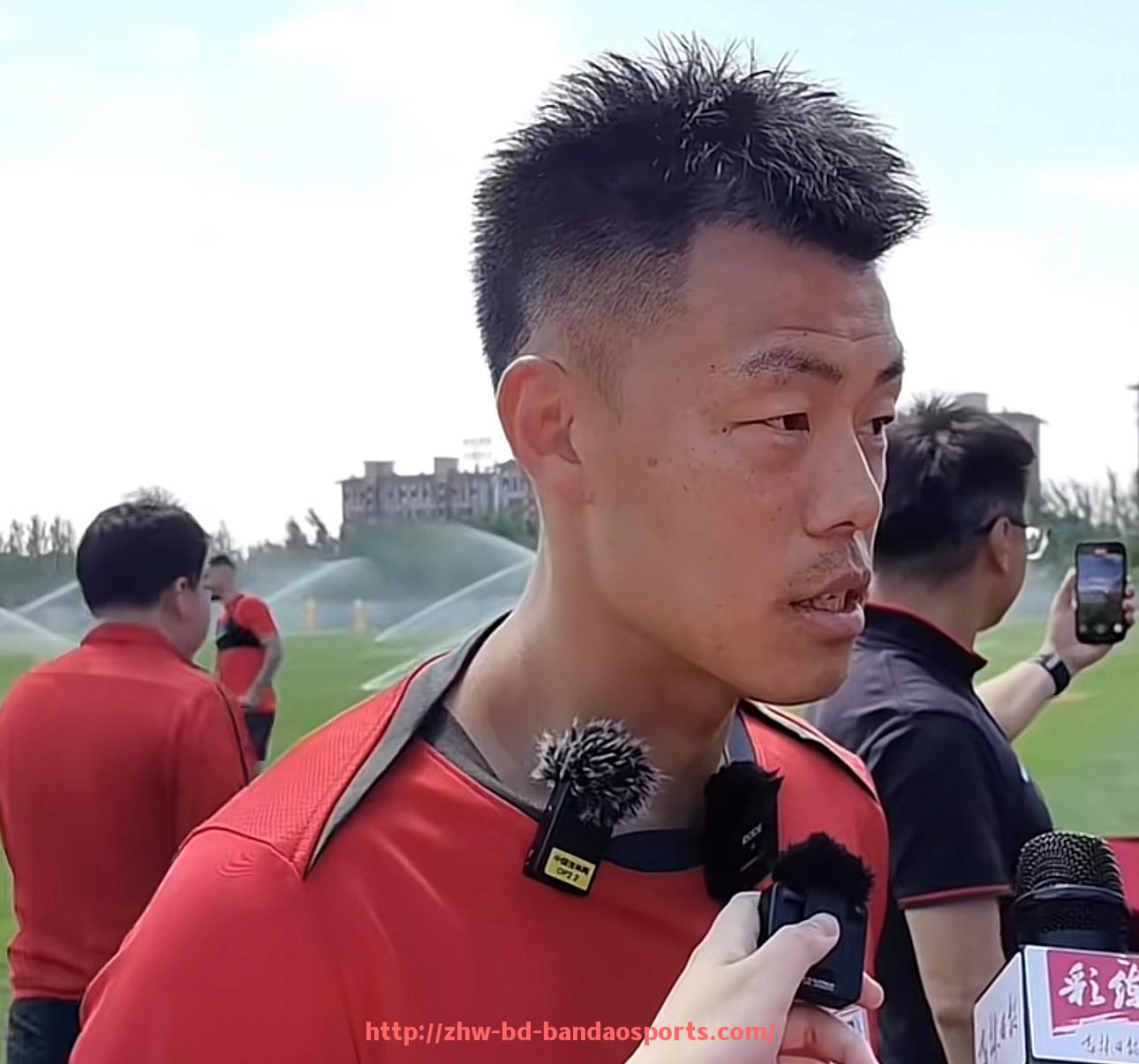 半岛体育-法甲布雷斯特球队现役球员